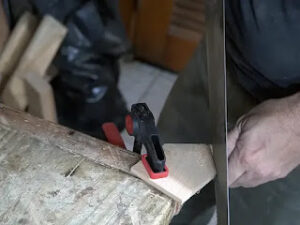 Cortando piezas para el organizador de madera