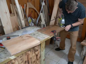 Corte del asiento de la banquita copia Corte del asiento de la banquita muy diferente, Banco de madera